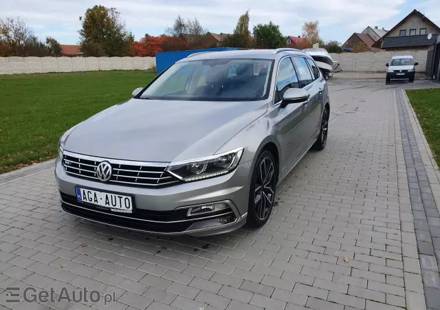 VOLKSWAGEN Passat Highline DSG