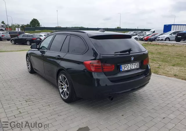 BMW Seria 3 320