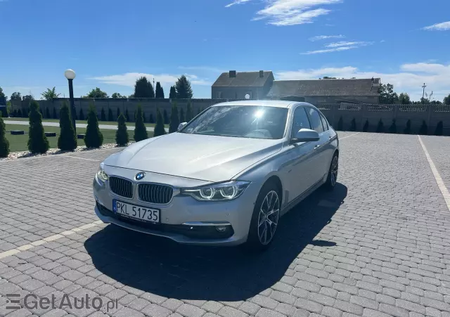 BMW Seria 3 Luxury Line