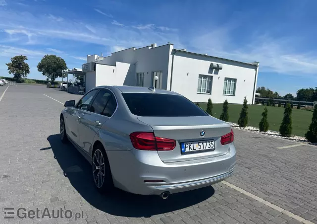 BMW Seria 3 Luxury Line