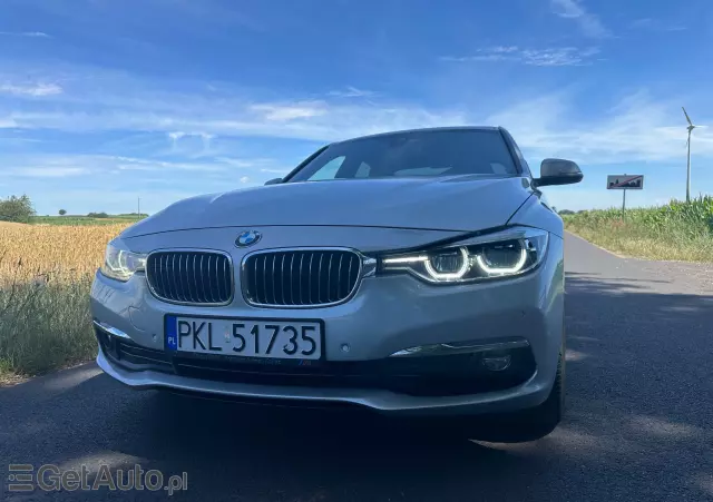 BMW Seria 3 Luxury Line