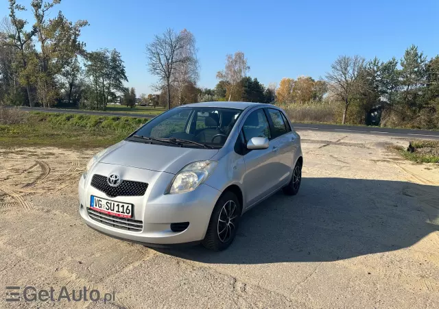 TOYOTA Yaris 1.33 Life