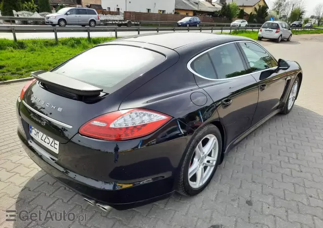 PORSCHE Panamera 4S Aut.