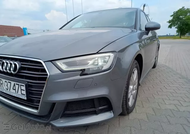 AUDI A3 1.6 TDI Sporback S-Line