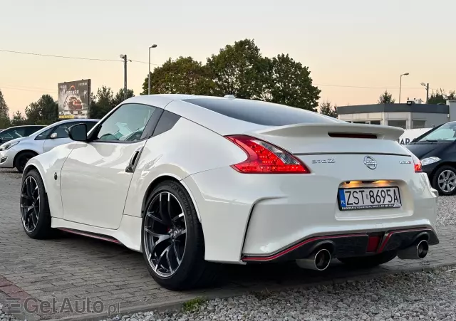 NISSAN 370Z NISMO