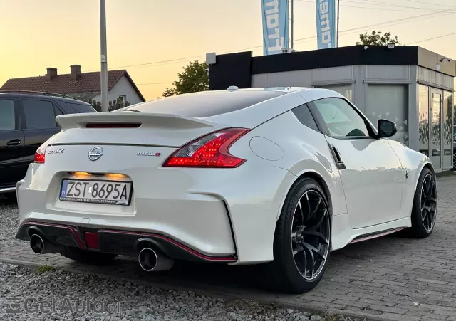 NISSAN 370Z NISMO