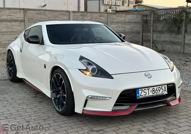 NISSAN 370Z NISMO