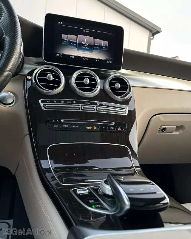 MERCEDES-BENZ GLC GLC 300 4 Matic