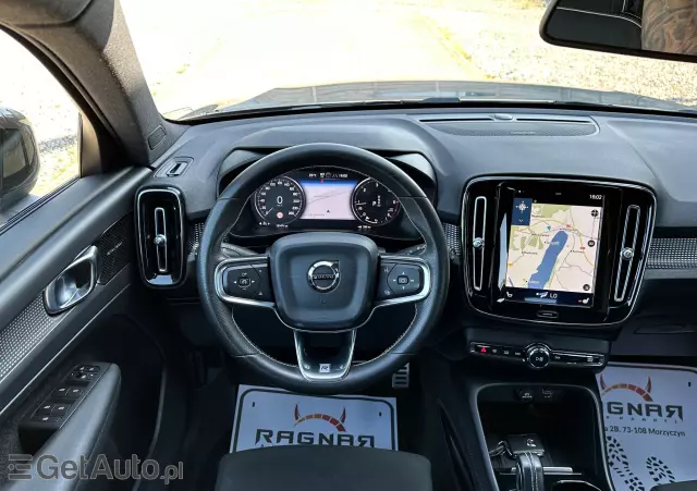 VOLVO XC40 D3 R-Design