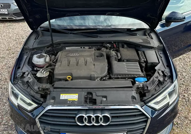 AUDI A3 1.6 TDI S tronic