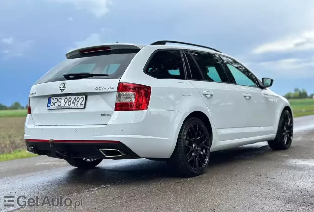 SKODA Octavia RS