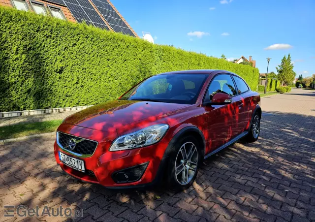 VOLVO C30 