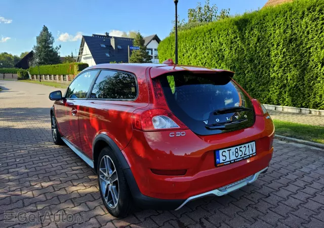 VOLVO C30 