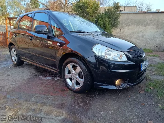 SUZUKI SX4 