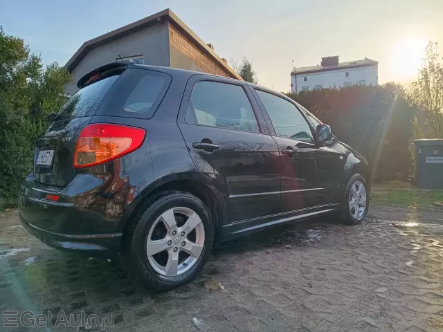 SUZUKI SX4 