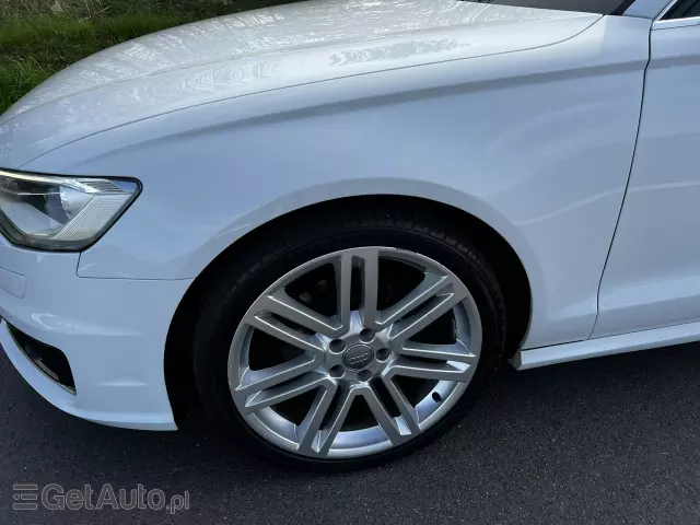 AUDI A6 Avant S tronic