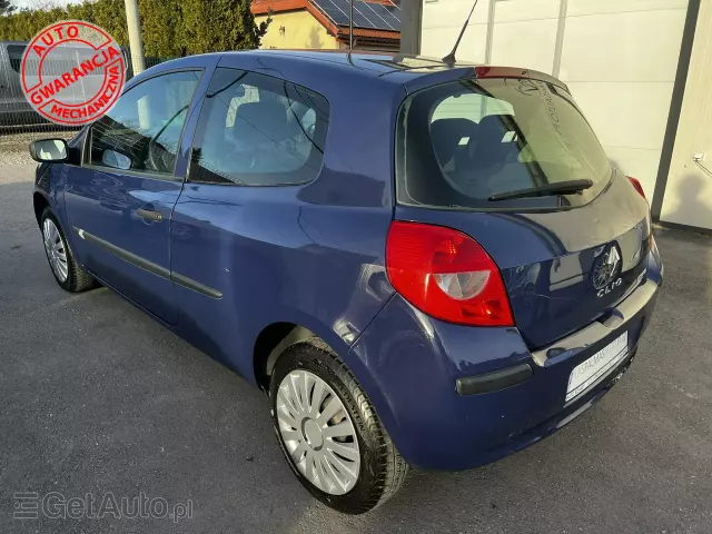 RENAULT Clio 