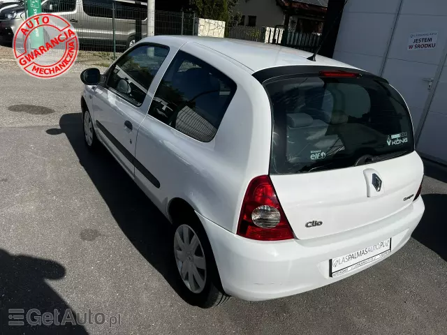 RENAULT Clio 