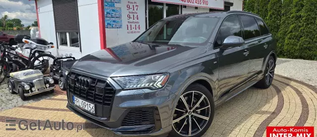 AUDI Q7 S line