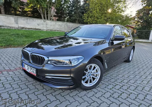 BMW Seria 5 530i mHEV Luxury Line