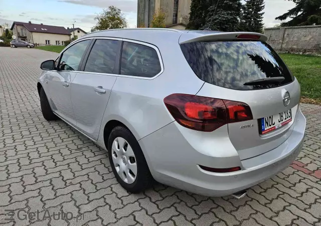 OPEL Astra 1.4 Turbo Sports Tourer ENERGY