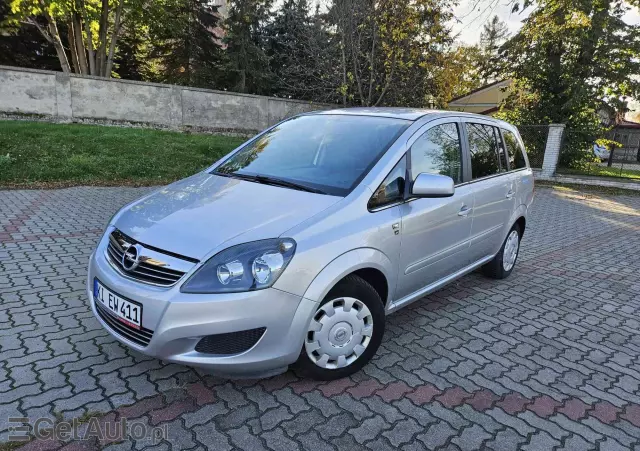 OPEL Zafira 111 Lat