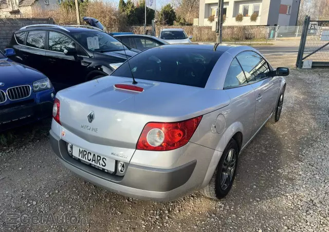 RENAULT Megane 