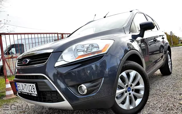 FORD Kuga Titanium 4WD