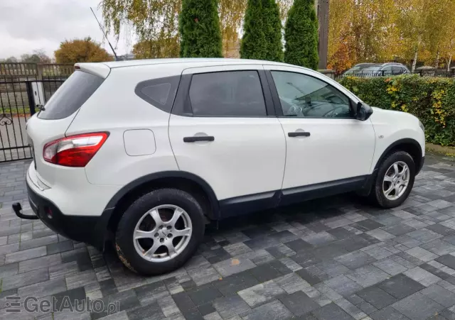 NISSAN Qashqai Acenta