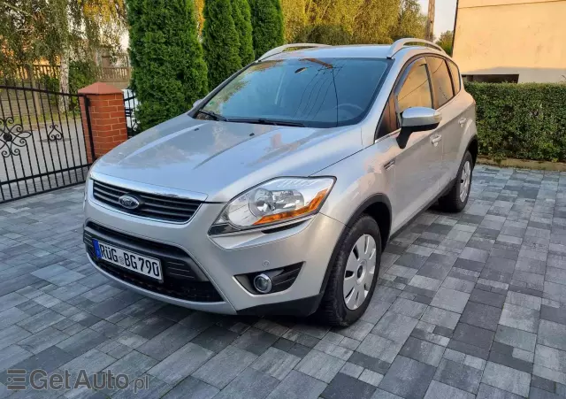 FORD Kuga Titanium 4WD