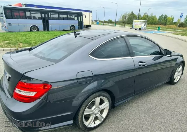 MERCEDES-BENZ Klasa C Coupe Sport 7G-TRONIC