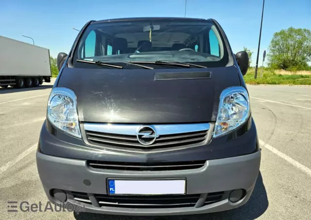 OPEL Vivaro 