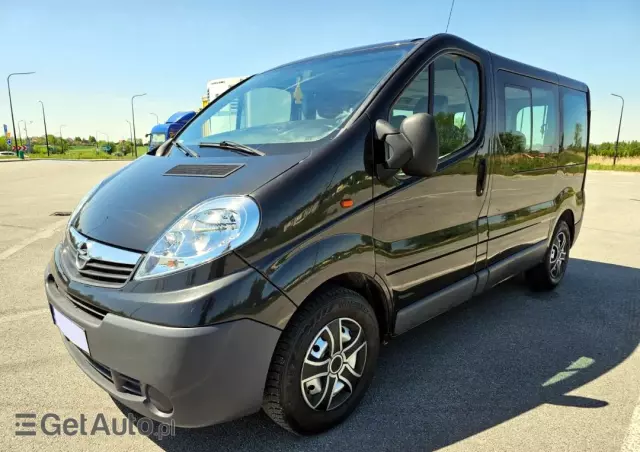 OPEL Vivaro 