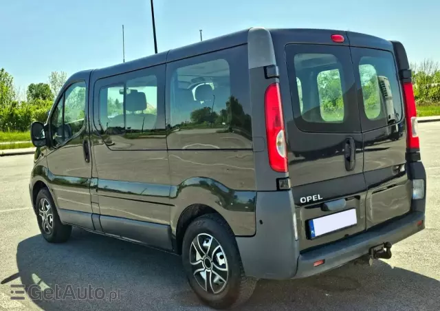 OPEL Vivaro 