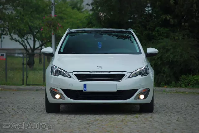 PEUGEOT 308 Allure S&S Aut.