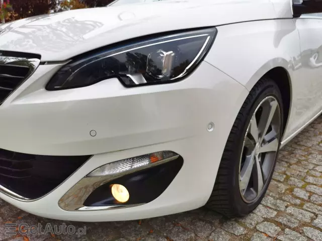 PEUGEOT 308 Allure S&S Aut.