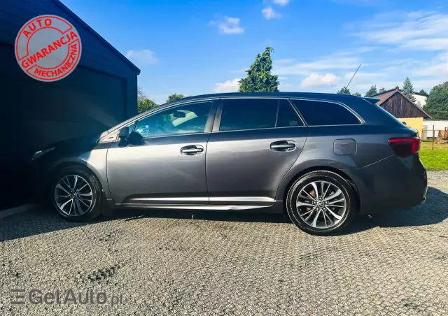 TOYOTA Avensis 