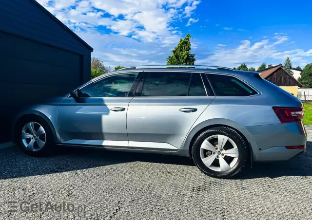 SKODA Superb Style 4x4 DSG