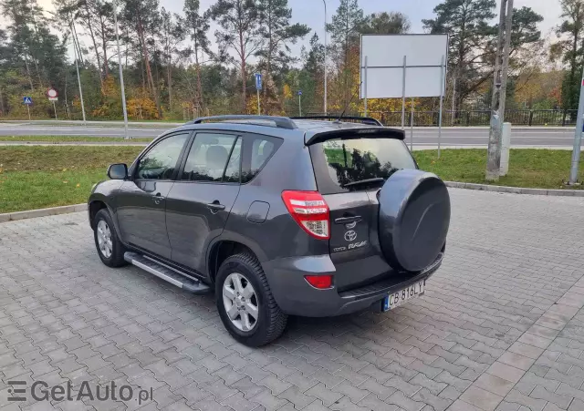 TOYOTA RAV4 2.0 4X2