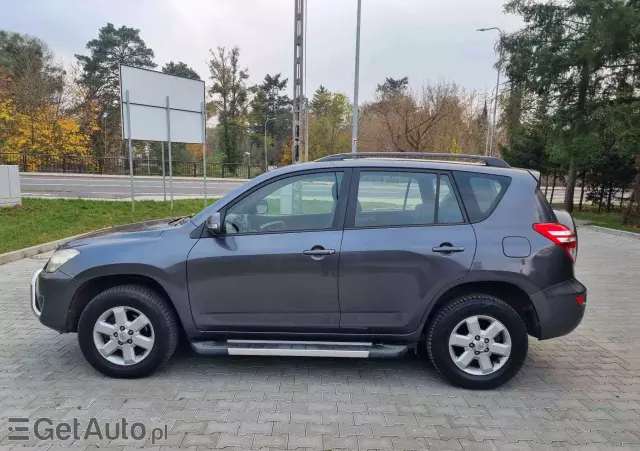 TOYOTA RAV4 2.0 4X2