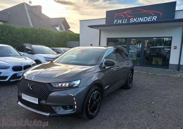 DS. AUTOMOBILES DS7 Crossback Performance Line +