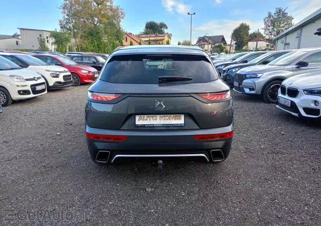 DS. AUTOMOBILES DS7 Crossback Performance Line +