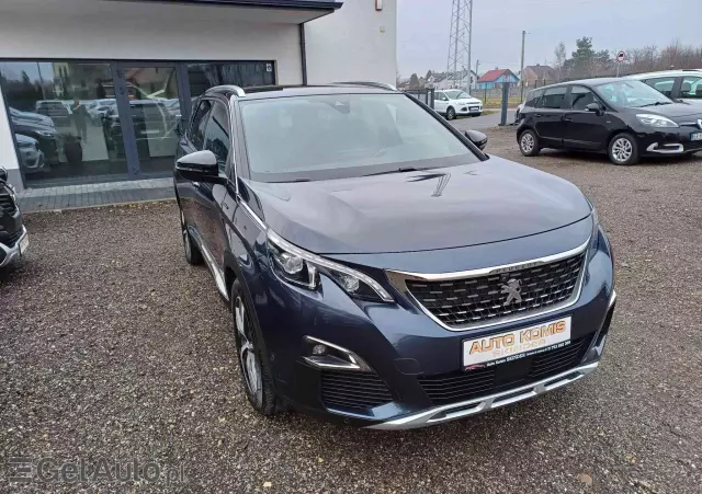 PEUGEOT 5008 Allure 150