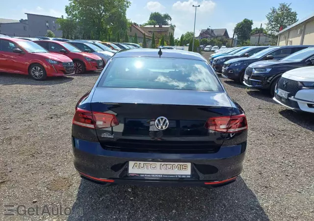 VOLKSWAGEN Passat COMFORTLINE DSG 1.6 TDI