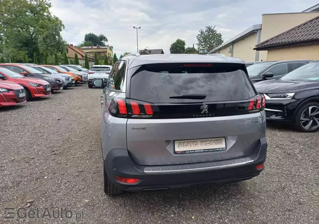 PEUGEOT 5008 Allure 130 S&S