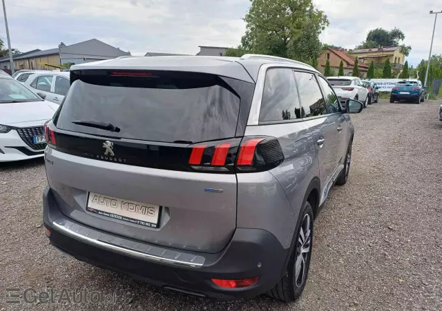 PEUGEOT 5008 Allure 130 S&S