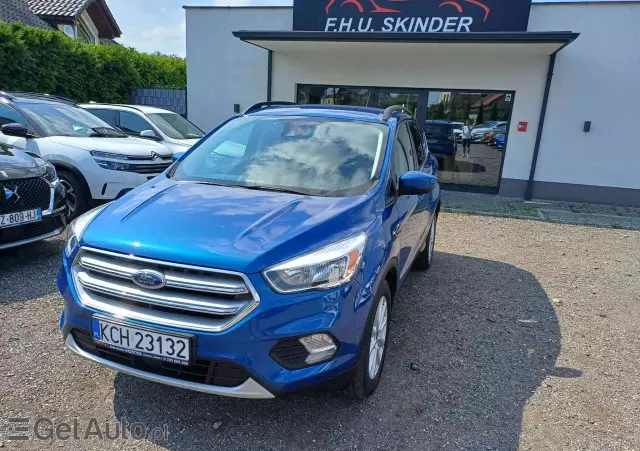 FORD Kuga Titanium AWD