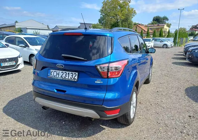 FORD Kuga Titanium AWD