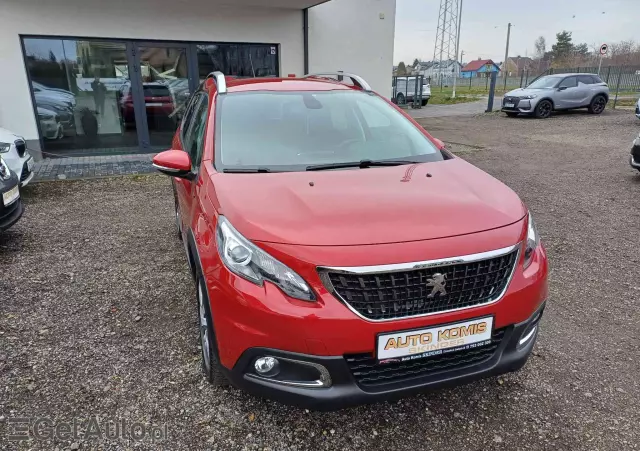 PEUGEOT 2008 Signature S&S