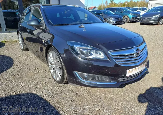 OPEL Insignia Aut.